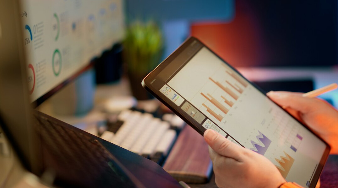website analytics dashboard